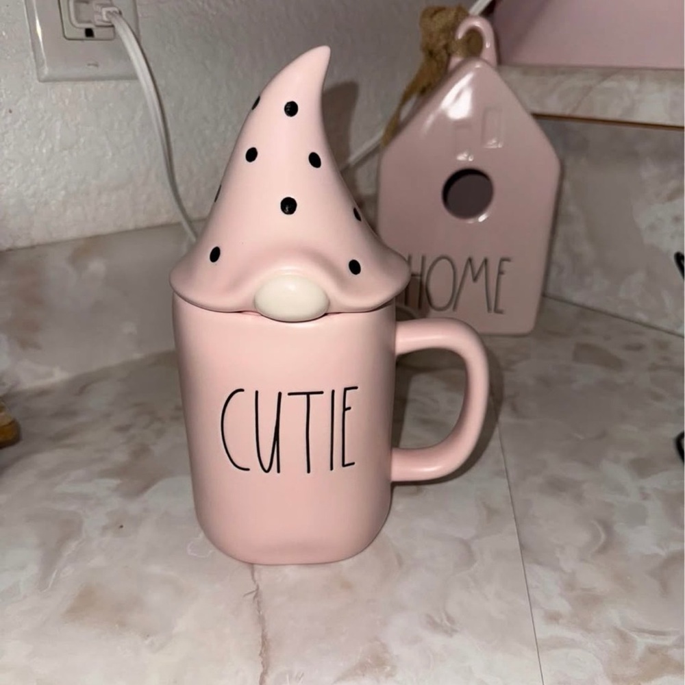 3 Rae Dunn mugs!